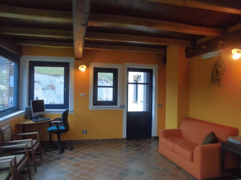Agriturismo Bio-Ecologico Sant'Isidoro Roccaforte Mondovì Eksteriør bilde